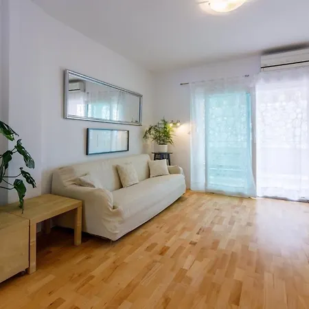 In 39069 * Crikvenica